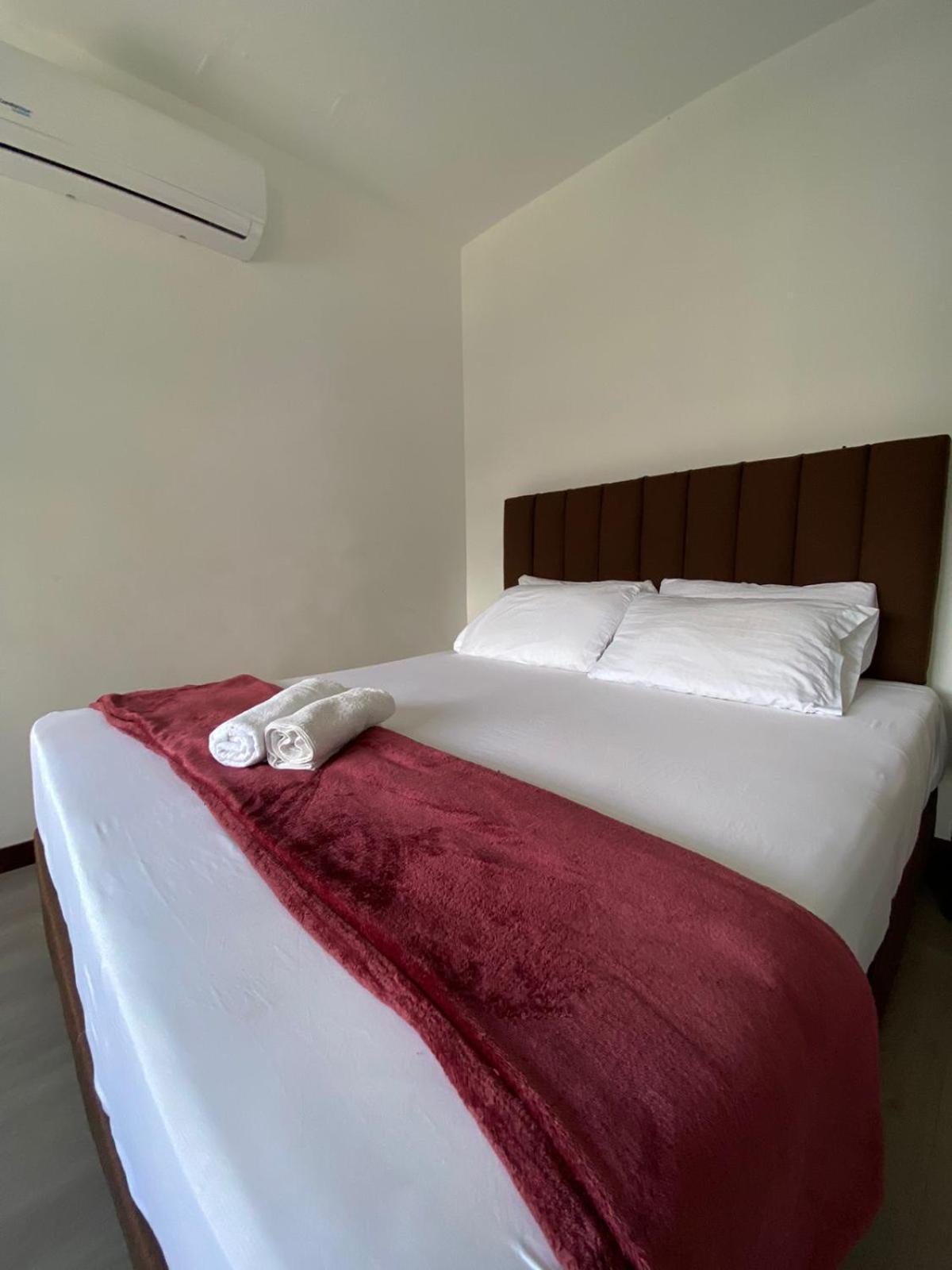 Hotel Gallery By 70 Medellín Kültér fotó
